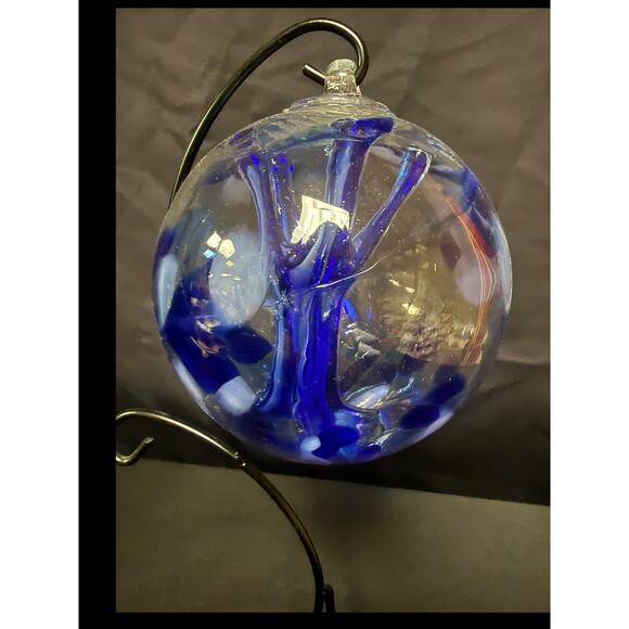 Hand Blown Witch’s/Friendship Ball Glass Art with metal stand 6 in Ball - Picture 2 of 6
